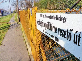 A Ferihegyi repülőtérre vezető úton