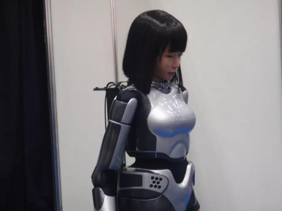 Már valóság: szeretkezz robotlánnyal!