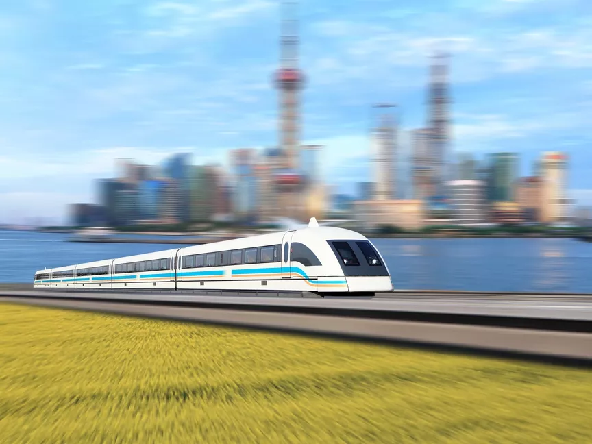 Tesztelik az első kínai gyártású maglev vonatot