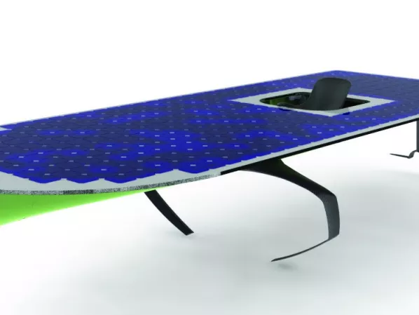 Napenergiával hajtott versenyhajó a BME csapatától