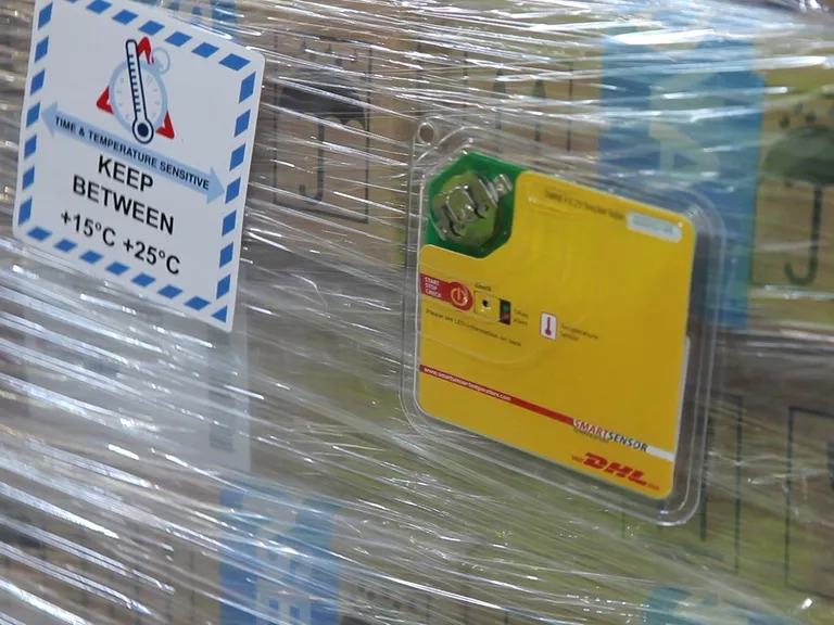 SmartSensor követi a csomagokat
