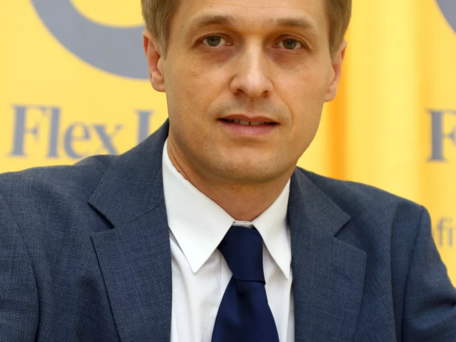 A FlexLink segít a rászorulókon