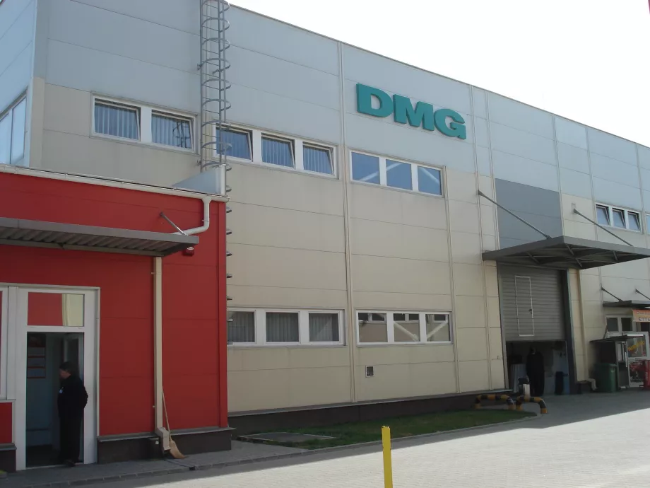 Grand Opening a DMG-nél