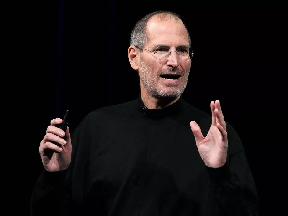 Elhunyt Steve Jobs