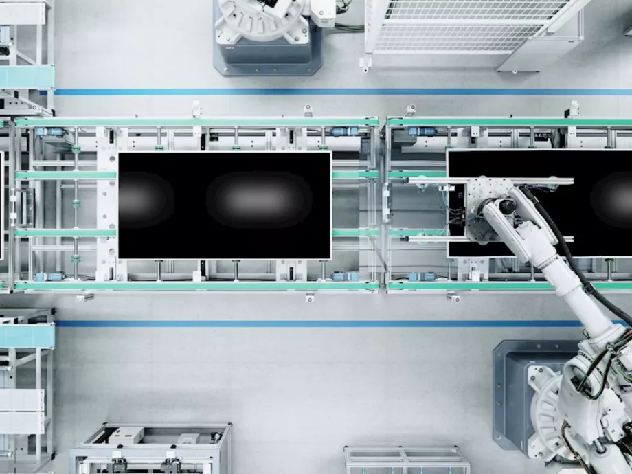 A robotok pontos elektronikai gyártást biztosítanak