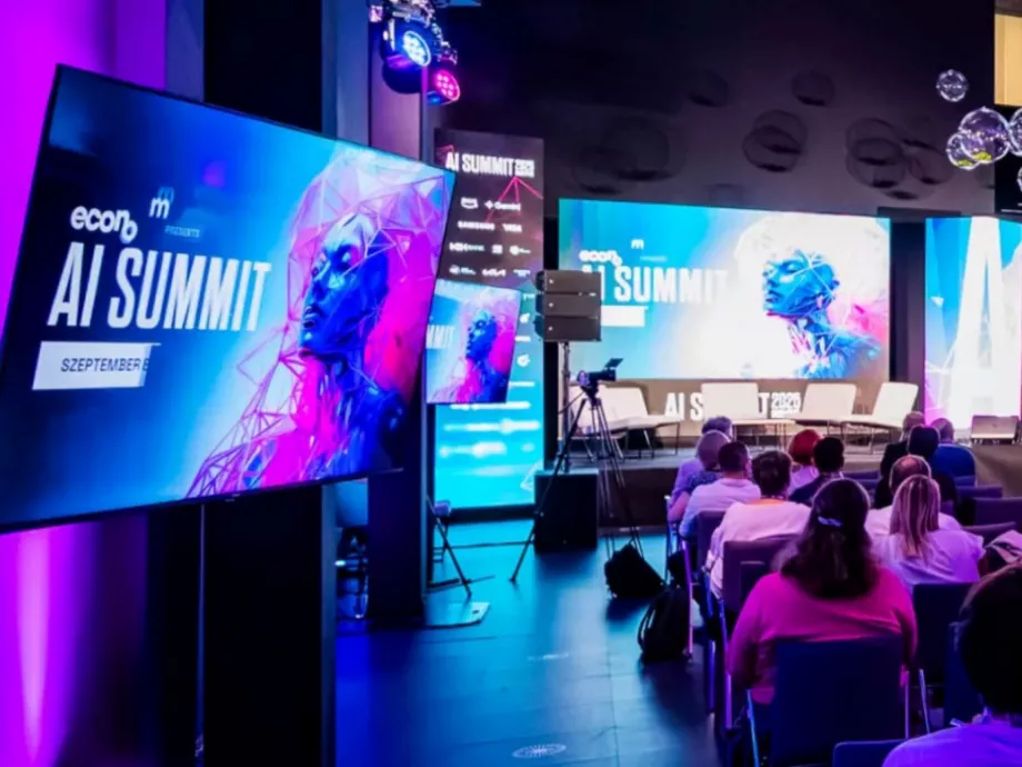AI Summit 2026: Az AI kilép a képernyőről, és belép a gyárakba