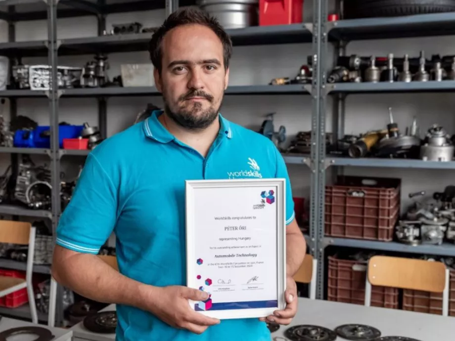 WorldSkills kiválósági díj autószerelésben