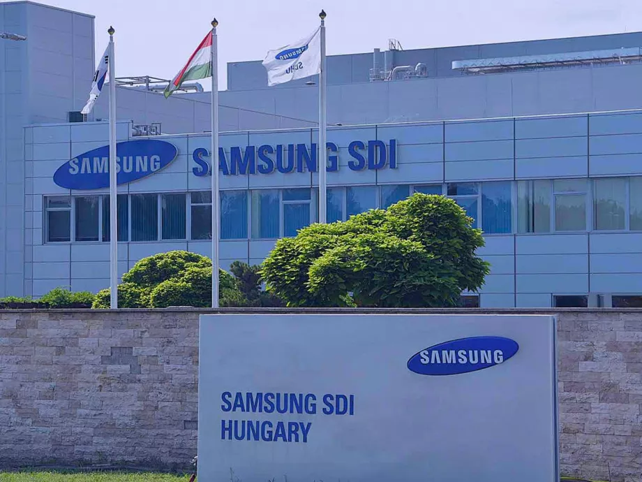 Valós időben követhető a levegőminőség a Samsung SDI gödi gyárának környezetében