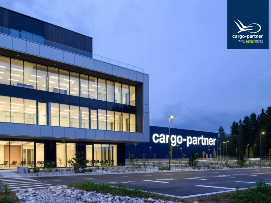 A cargo-partner Kft. elnyerte a Dun & Bradstreet AAA tanúsítvány arany minősítését