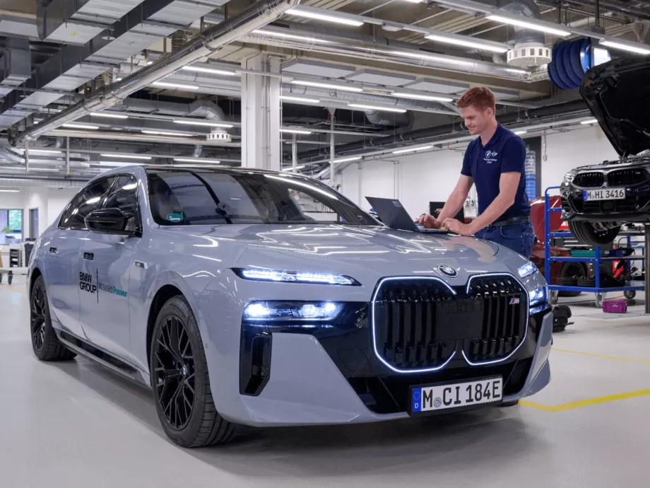 Szilárdtestes BMW-Samsung tandem alakult