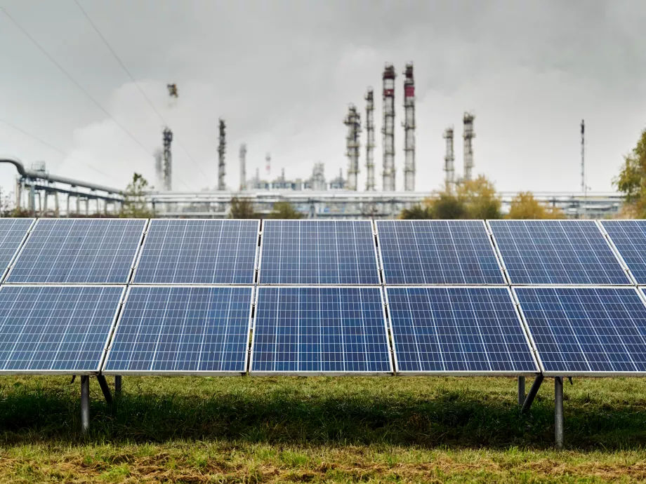 Új napelemparkot épít a MOL Petrolkémia