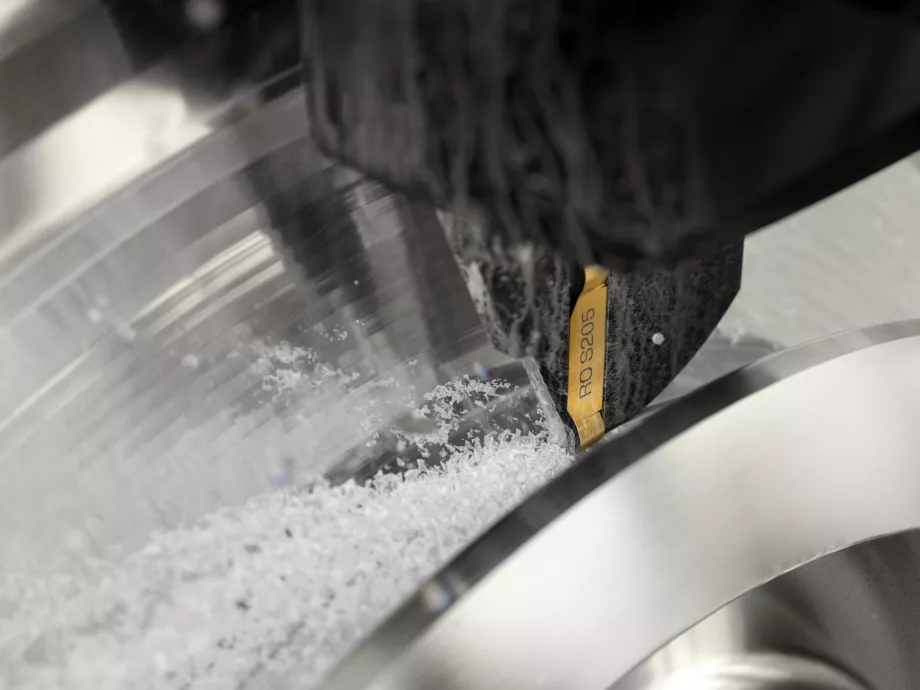 Precíziós áttörés a leszúrásban: új profilozó és leszúró geometriák a CoroCut® 2-ben